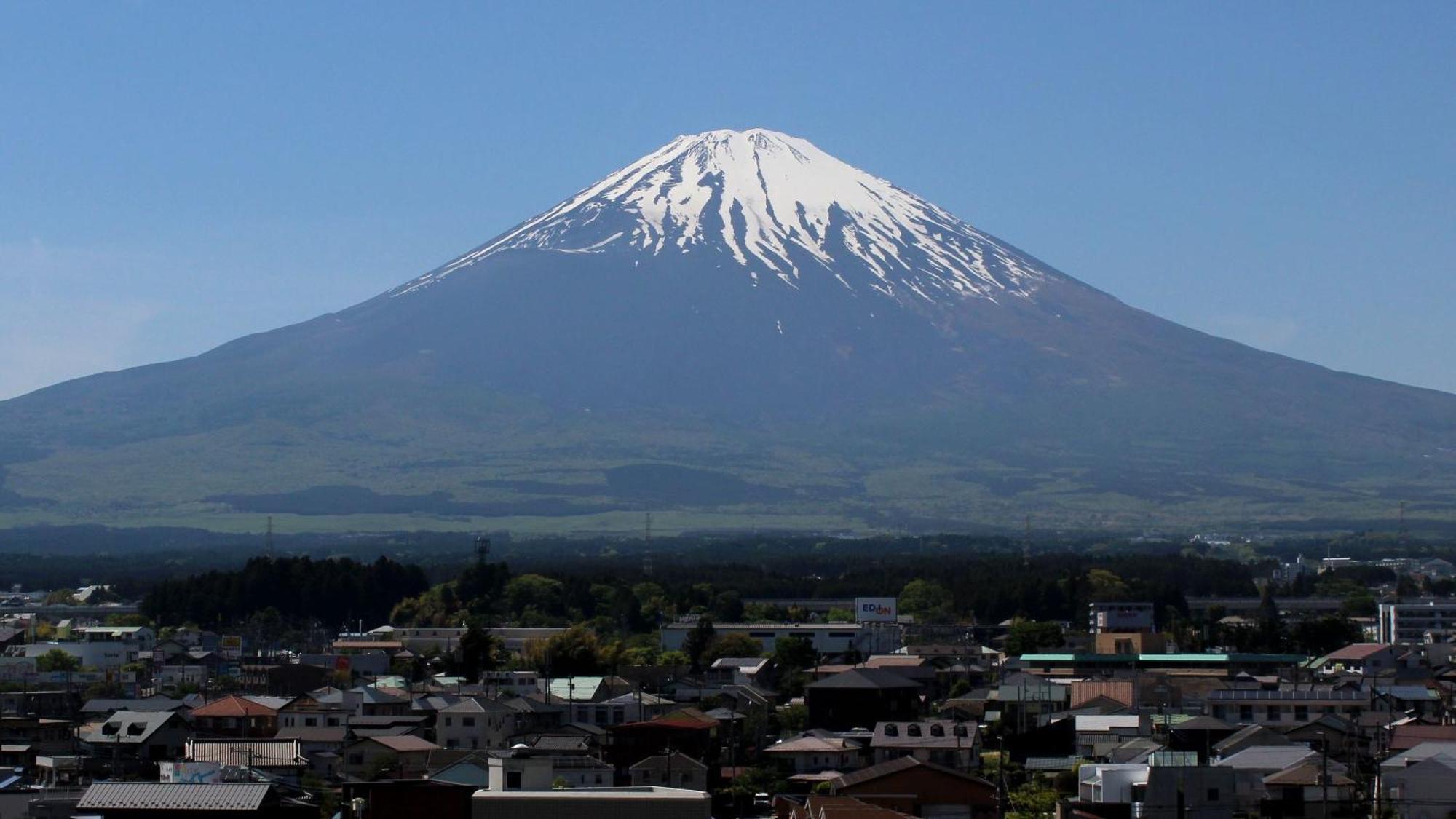 Hotel Route-Inn Gotenba Eki-Minami Екстер'єр фото
